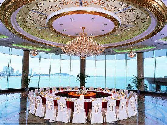 Weihai Golden Bay International Hotel Зручності фото